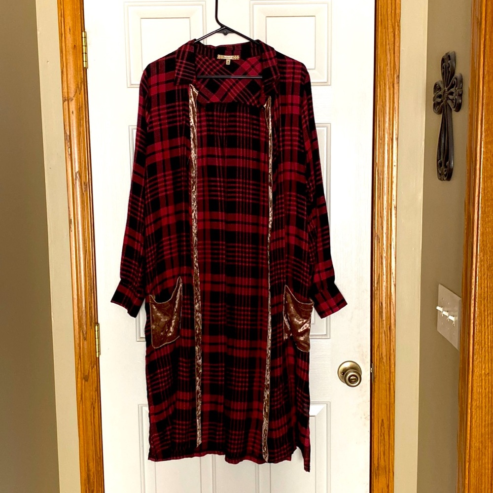 Long red plaid shirt with velvet pockets and trim